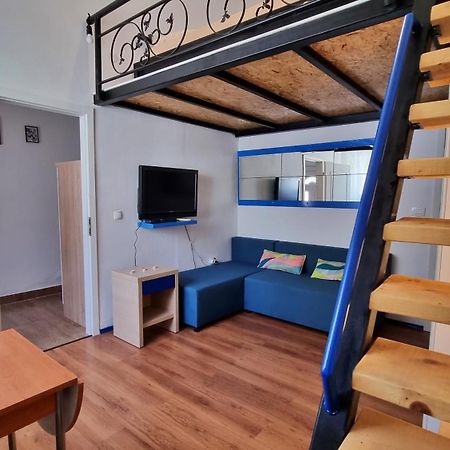 Apartments Punta 2 Omiš Oda fotoğraf