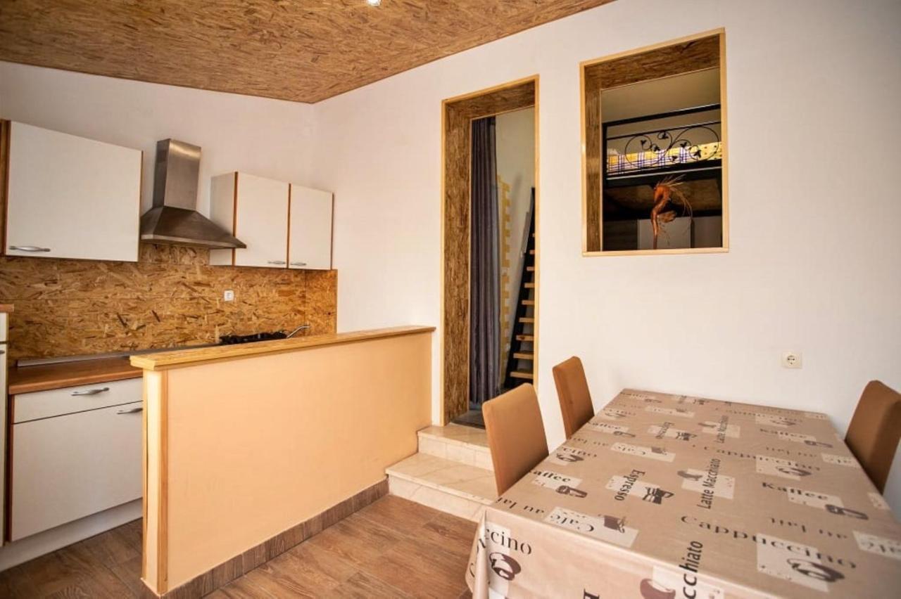 Apartments Punta 2 Omiš Dış mekan fotoğraf
