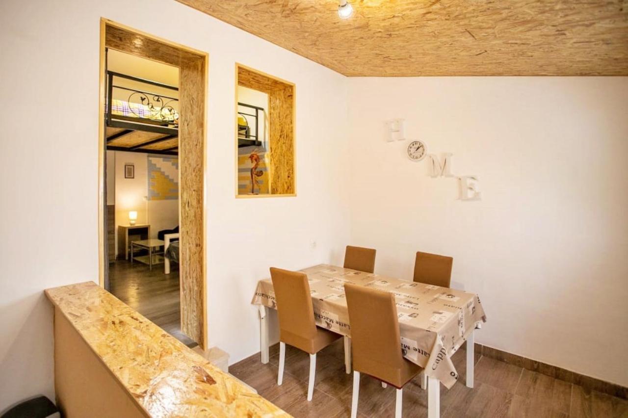 Apartments Punta 2 Omiš Dış mekan fotoğraf